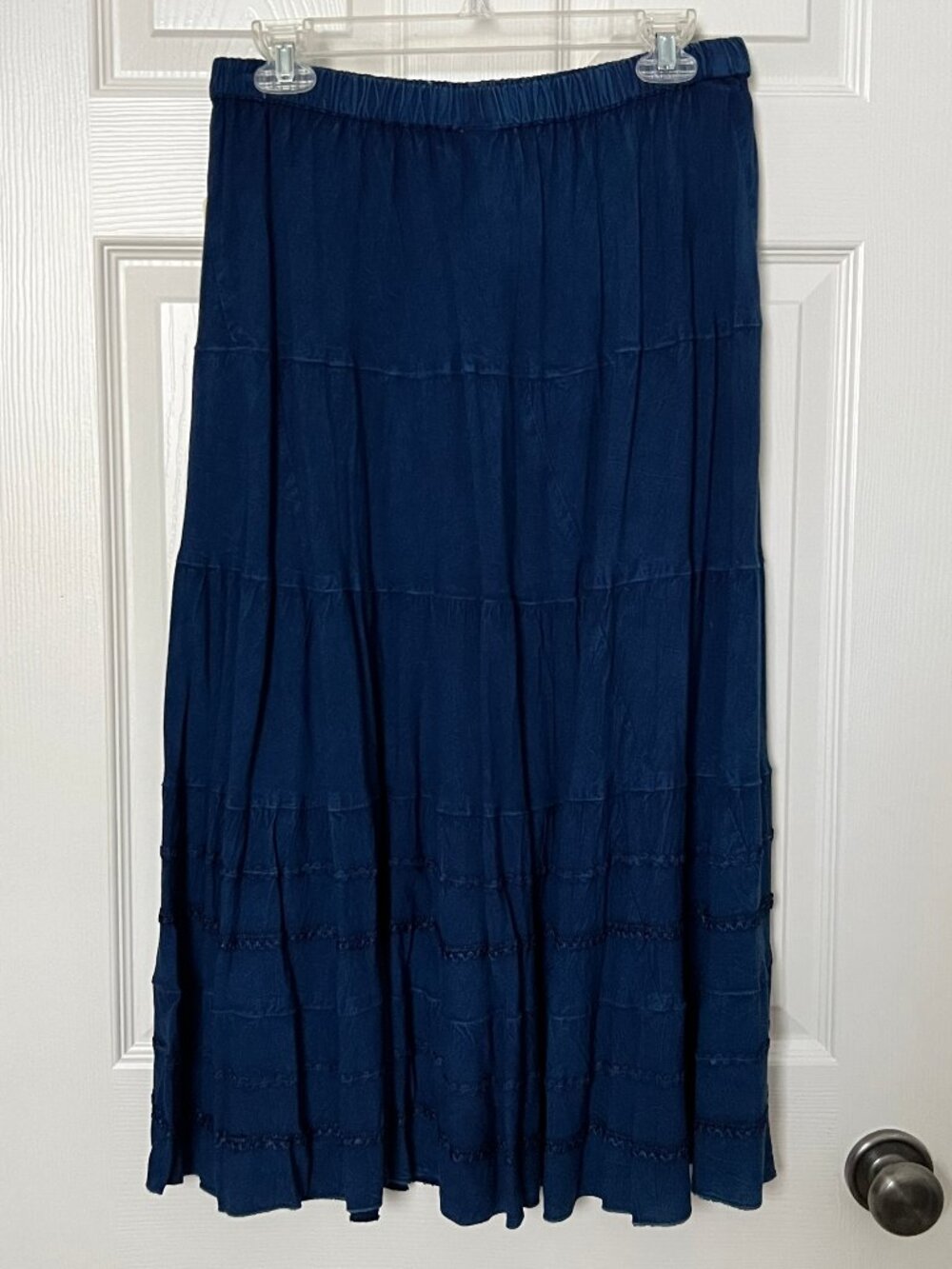 Studio West Apparel Midi Indago Skirt